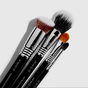 Sigma Beauty - Complete Makeup Brush Set